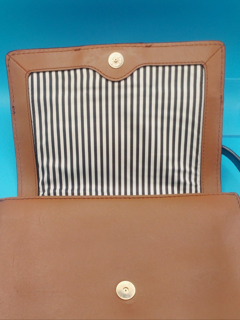 kate spade Vintage Mara Villabella Ave Small Camel/Black Flap Style Shouler Bag - Picture 13 of 14